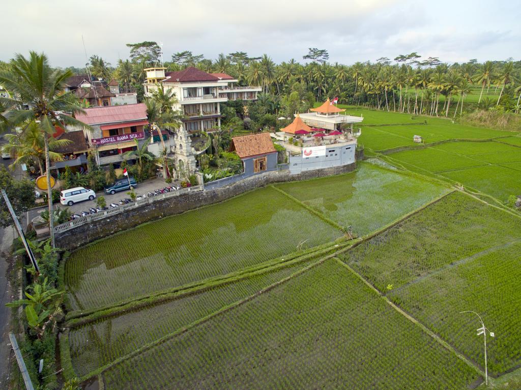 Ubud Kartini Hostel Extérieur photo
