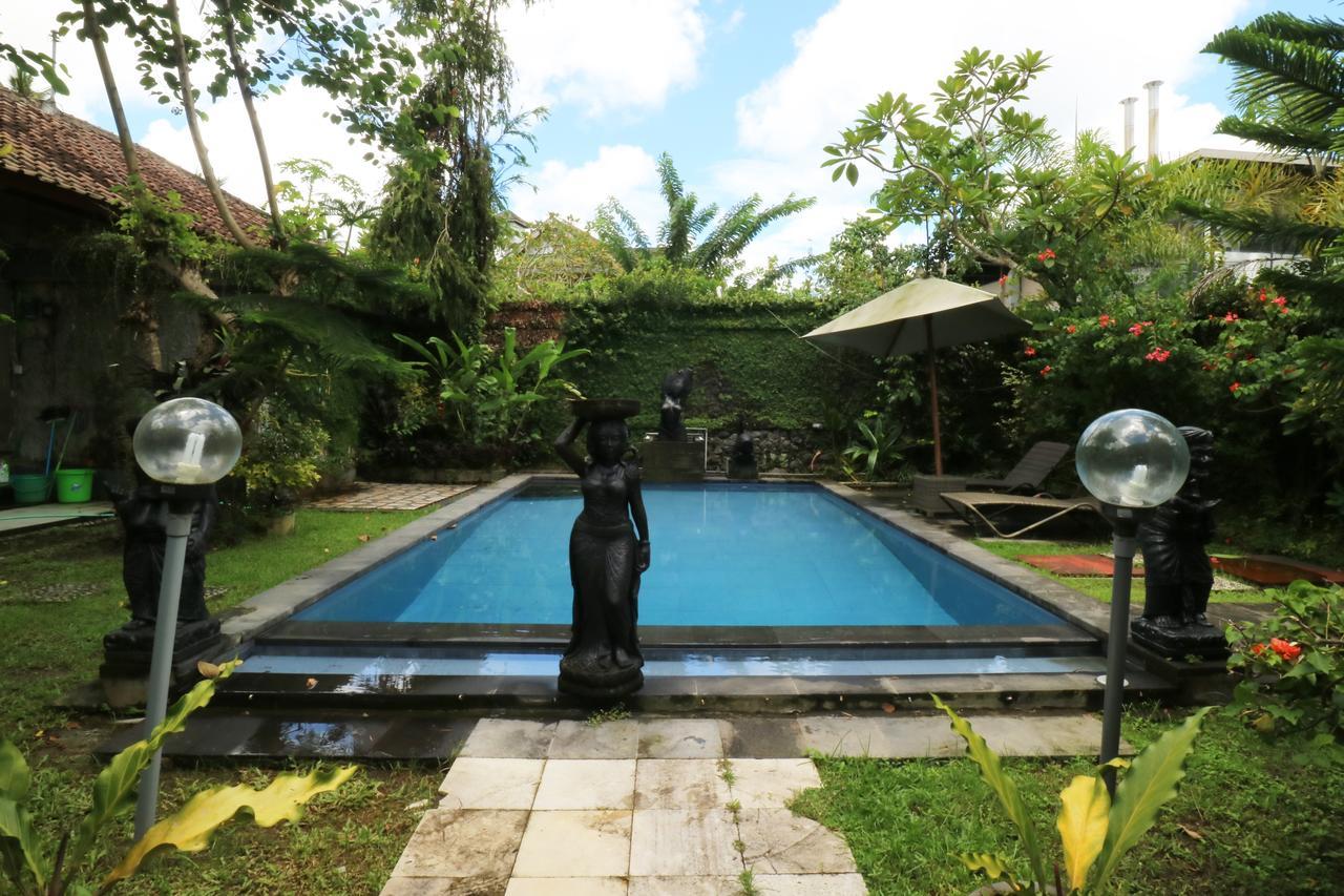 Ubud Kartini Hostel Extérieur photo