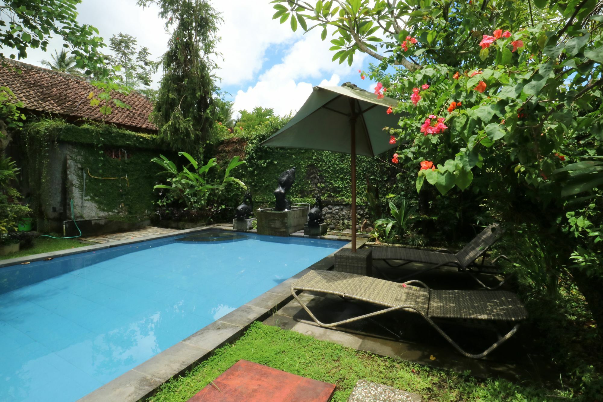 Ubud Kartini Hostel Extérieur photo